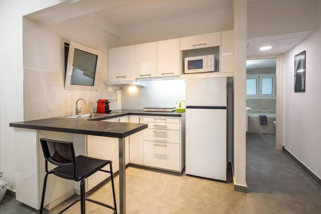 Hilton Area Brand New Comfortable Athènes